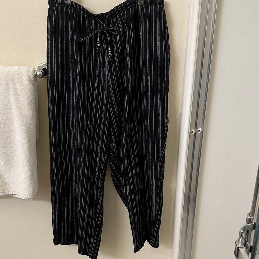 TanJay women’s black, white & silver stripes (hint of glitter) HOLIDAY PANTS